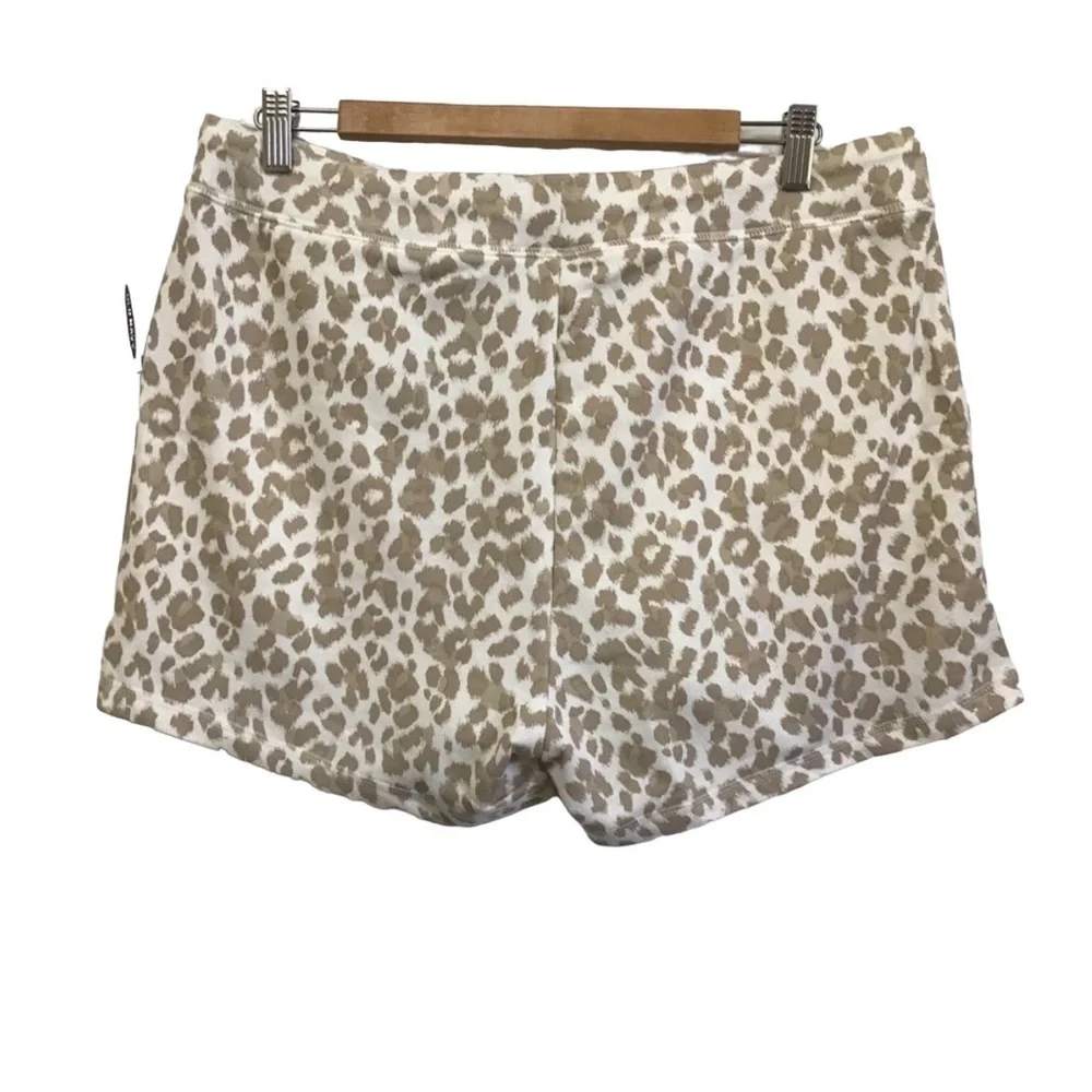 Leopard OLD Navy mini shorts animal prints ecru white tan beige cotton blend L - Picture 2 of 11